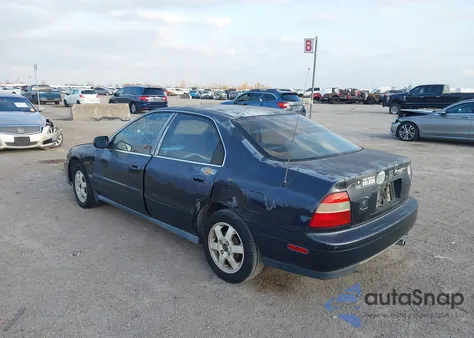 1994 Honda Accord Lx/Ex из США, поврежденный, VIN 1HGCD563XRA050834